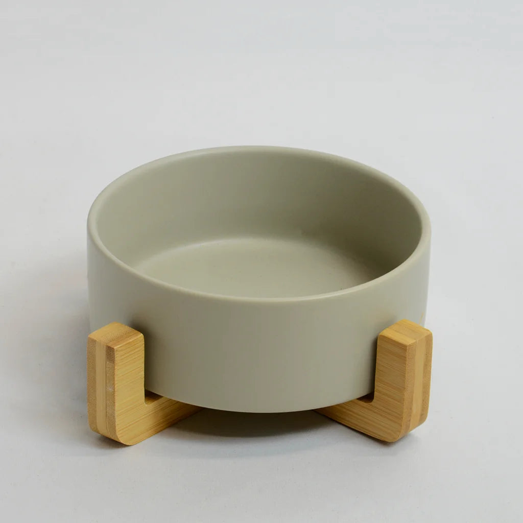 Grey single rabbit drinking bowl bamboo stand