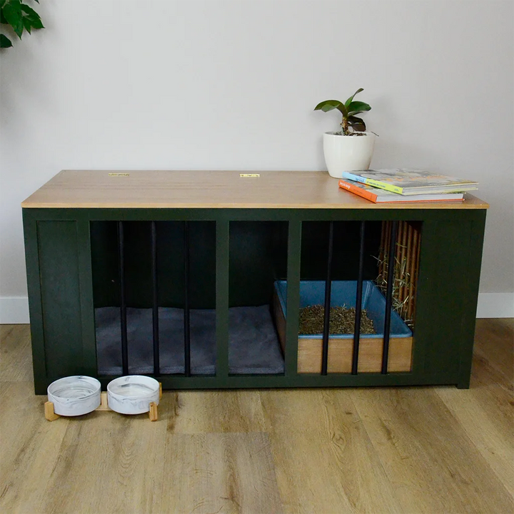 Green free-roam bunny cage with closed top